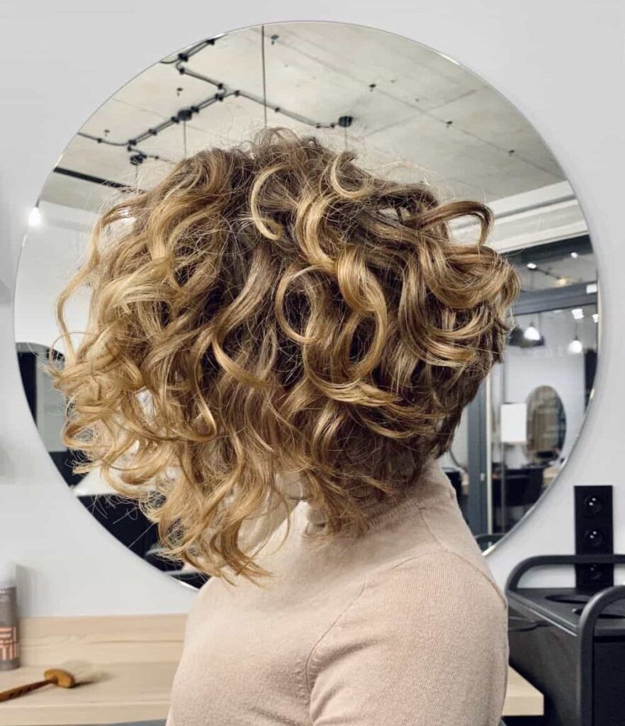 Strzyzenie Wlosow Kreconych Damskich